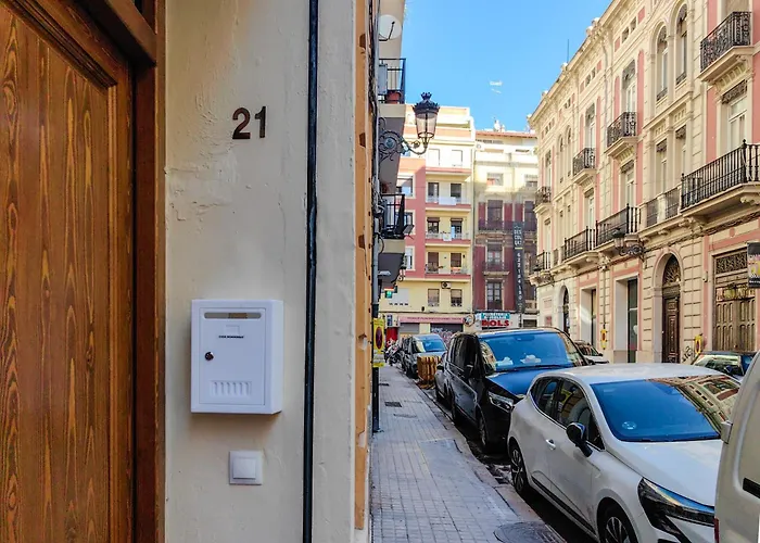 Casa Montserrat Валенсия